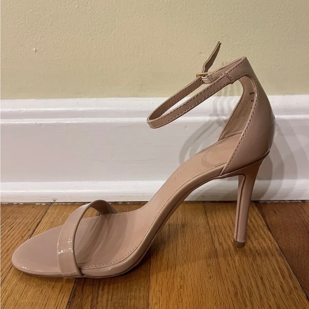 Steve Madden Two-Piece Stiletto Dress Sandals Size 7.5 Dark Nude Patent